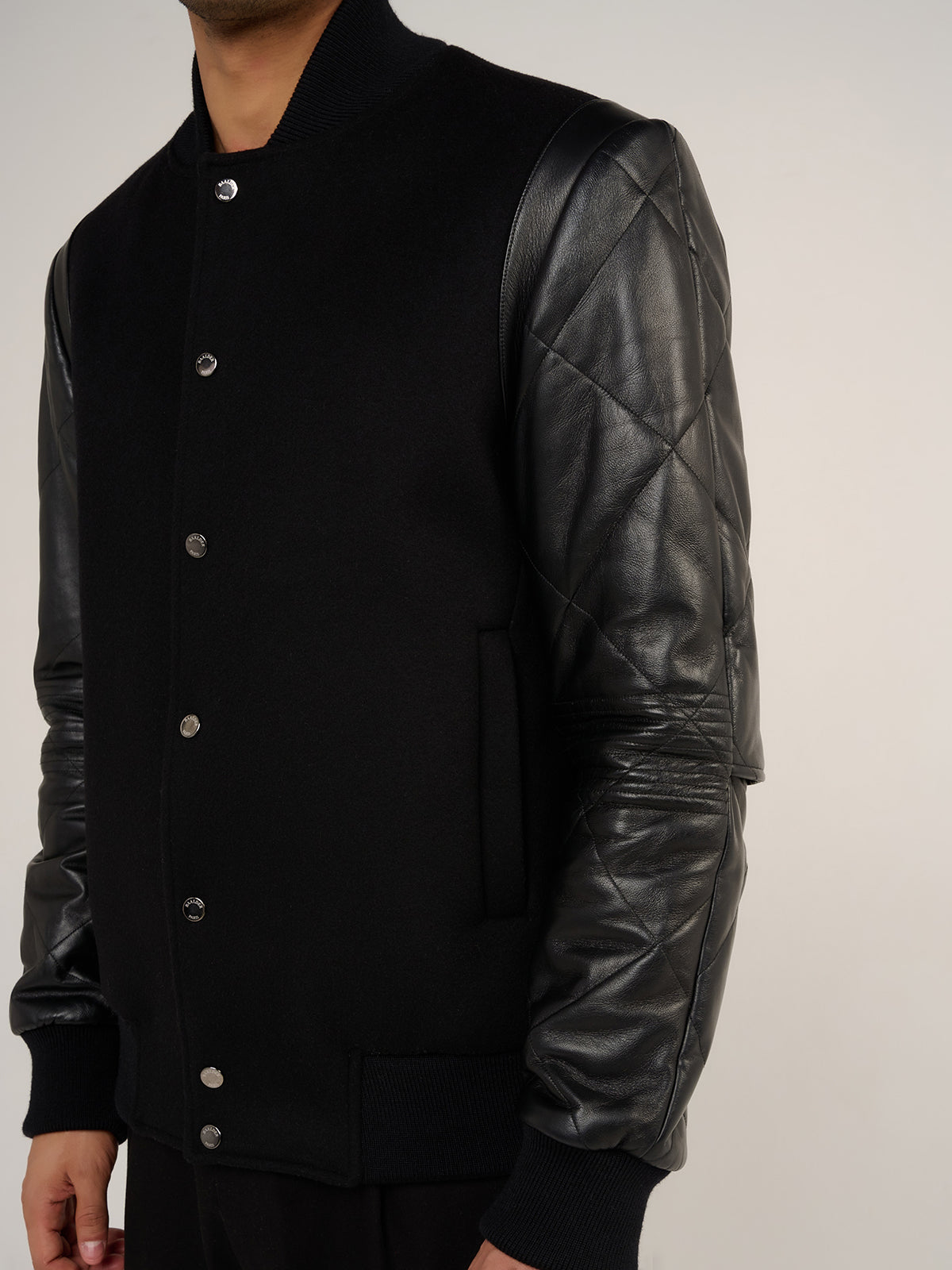 LE BLOUSON OWAAN ORIGINE