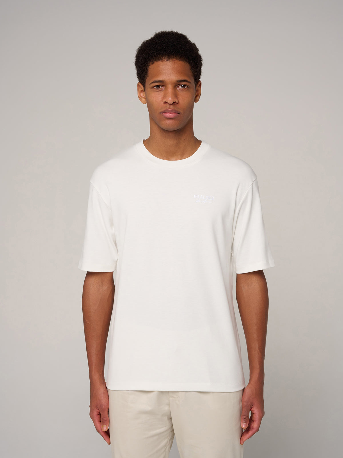 LE T-SHIRT OVERPLEASURE PAR AMOUR - CLOUD DANCER WHITE