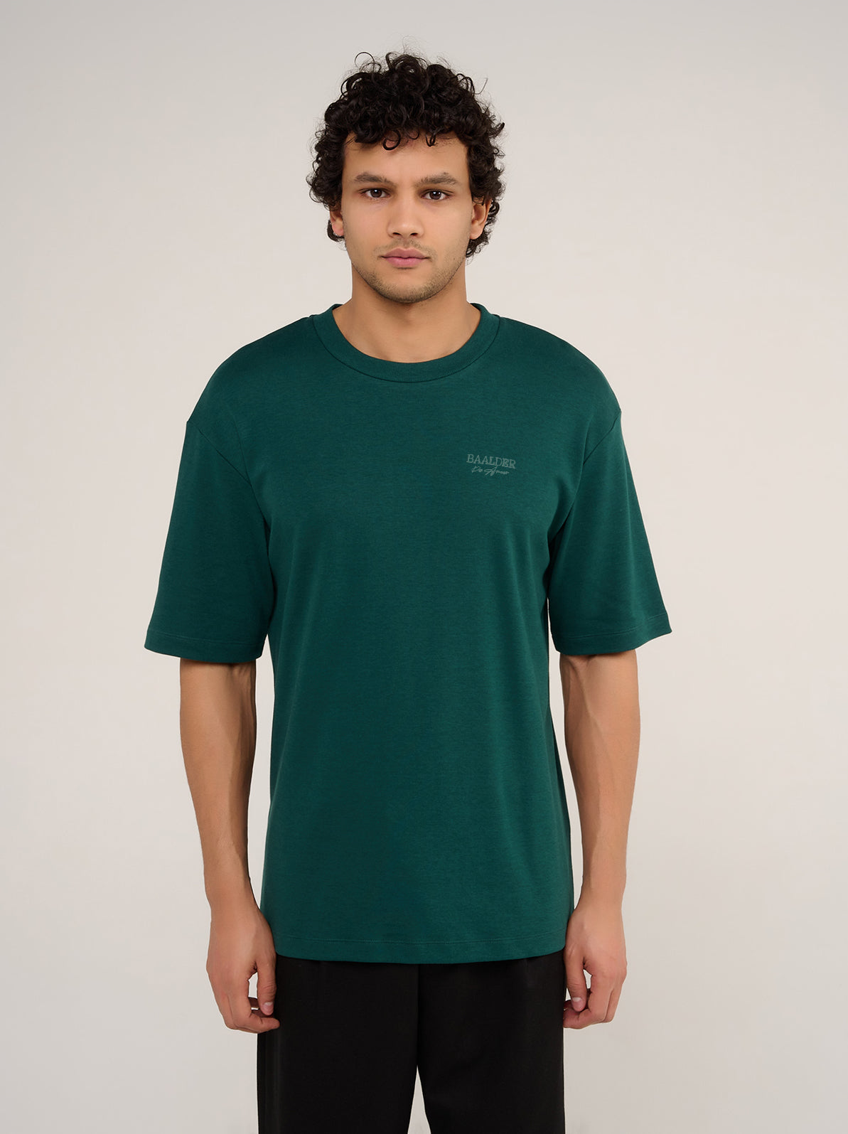 LE T-SHIRT OVERPLEASURE PAR AMOUR - EVERGREEN