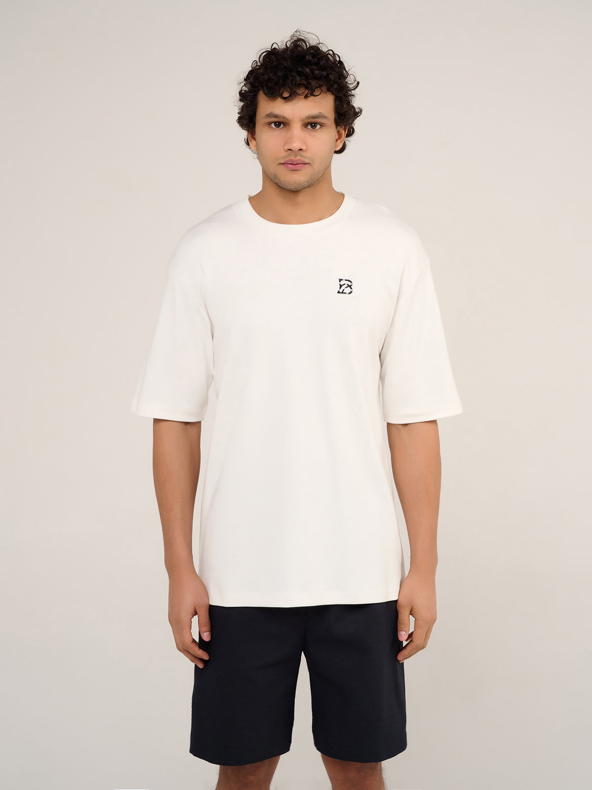 THE OVERPLEASURE B T-SHIRT - CLOUD DANCER WHITE