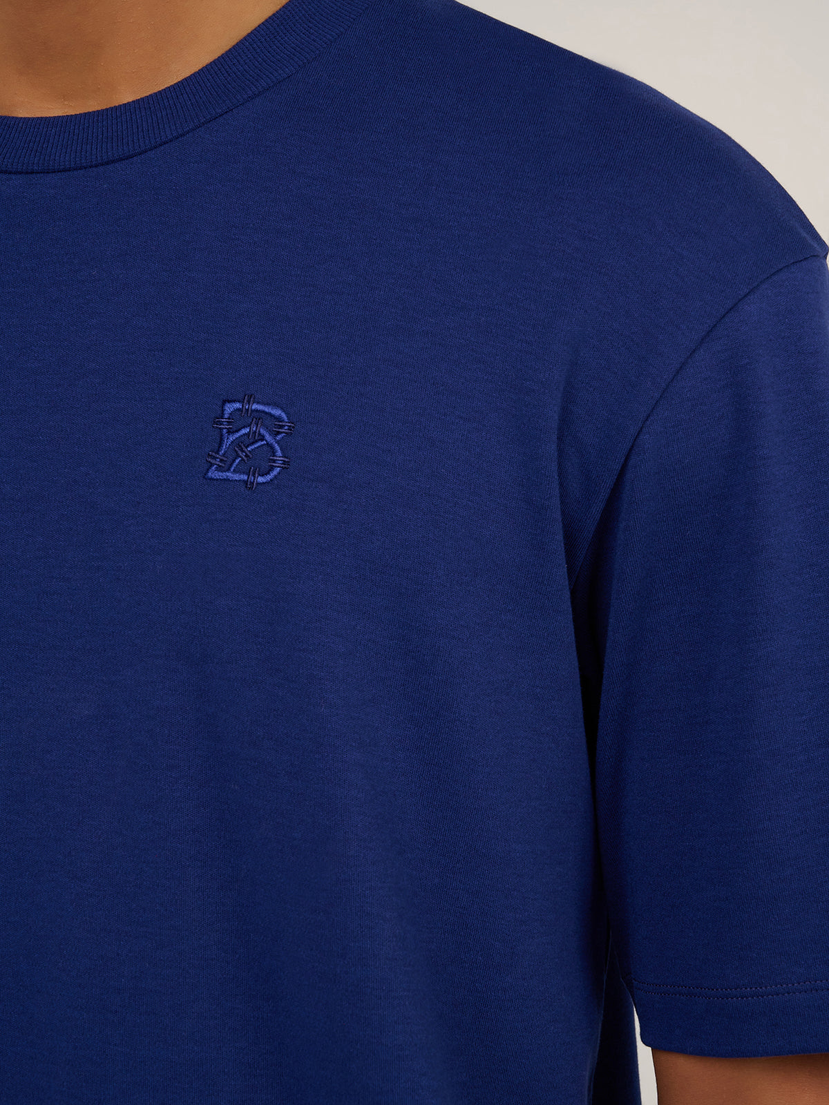 THE OVERPLEASURE B T-SHIRT - DEEP DIVE BLUE